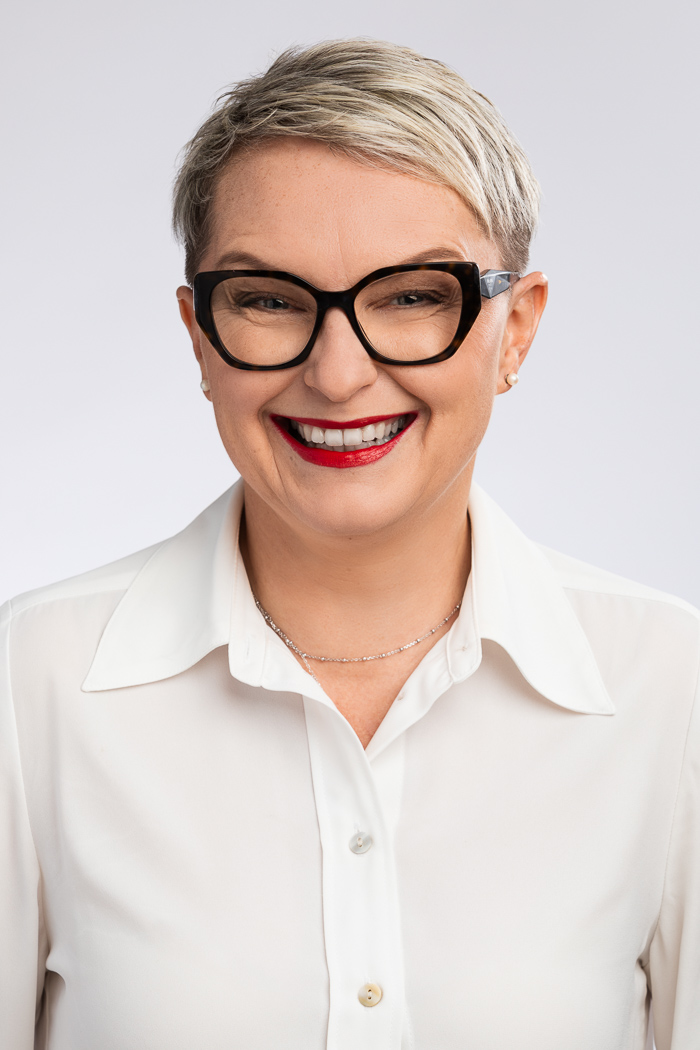 Barbora Baštecká, DiS., MBA